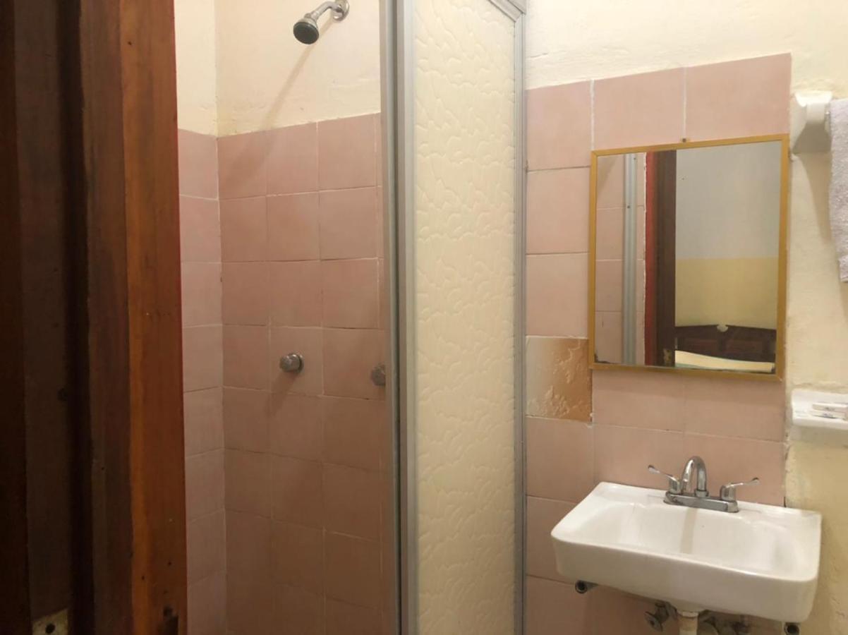 Hotel Posada Playa Manzanillo 埃斯孔迪多港 外观 照片