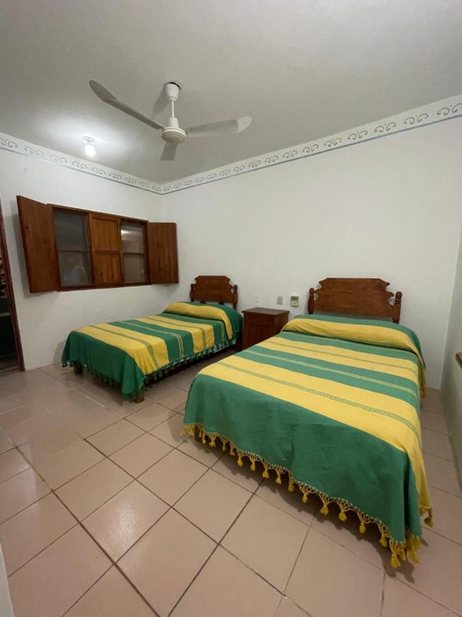 Hotel Posada Playa Manzanillo 埃斯孔迪多港 外观 照片