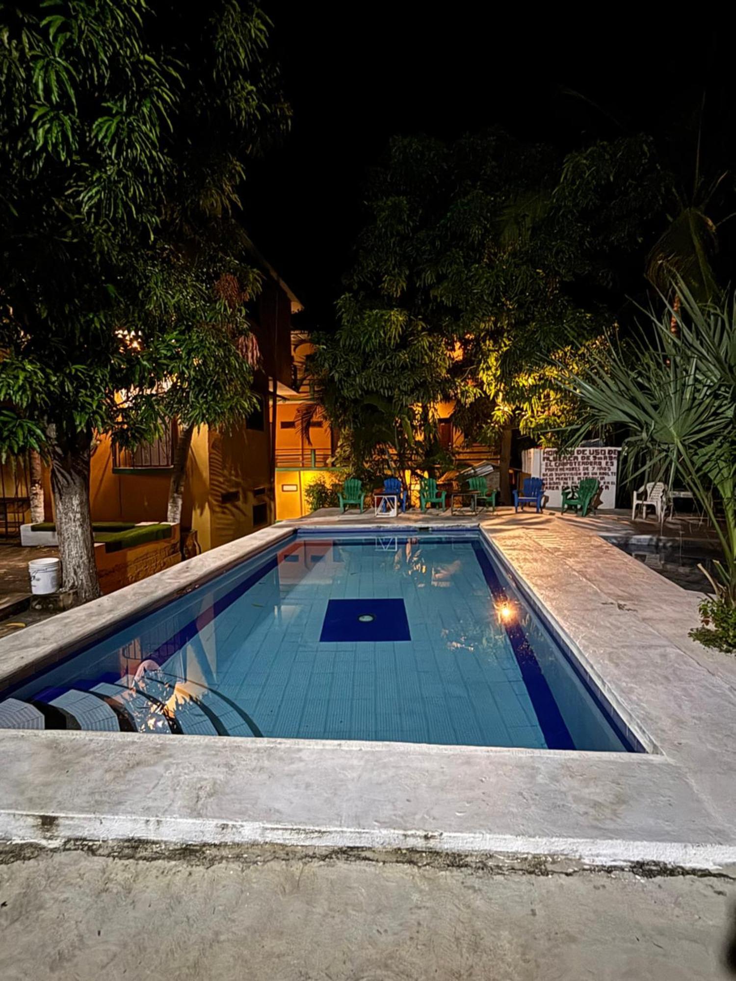 Hotel Posada Playa Manzanillo 埃斯孔迪多港 外观 照片