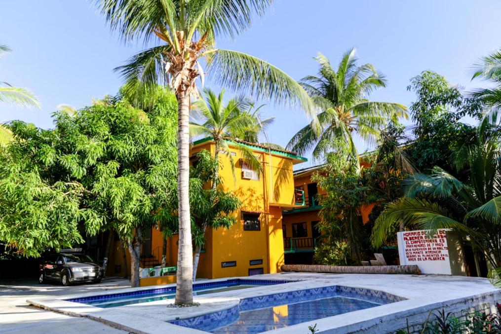 Hotel Posada Playa Manzanillo 埃斯孔迪多港 外观 照片